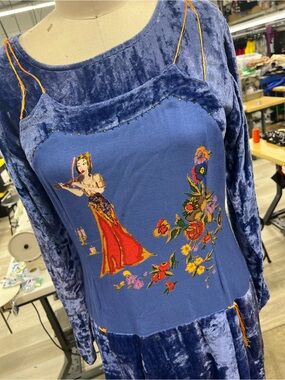 Oriental dress M
